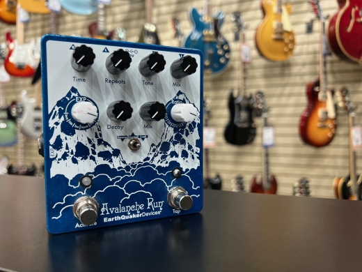 EarthQuaker Devices Avalanche Run